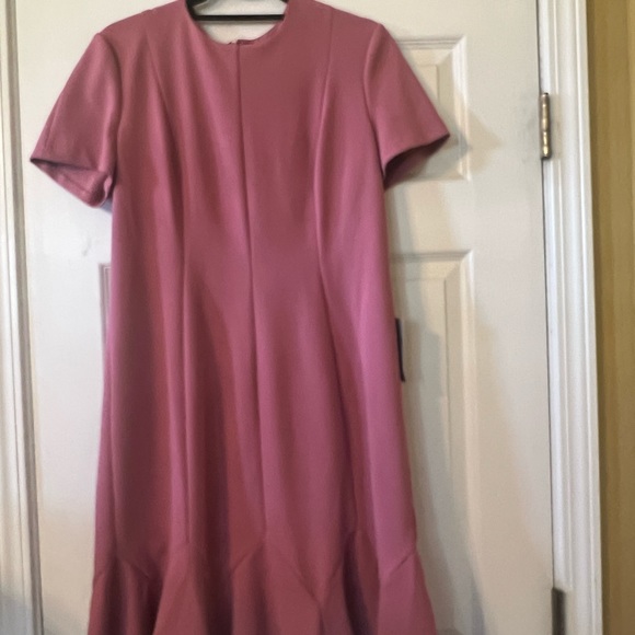 NWT Maggy London - Picture 4 of 7